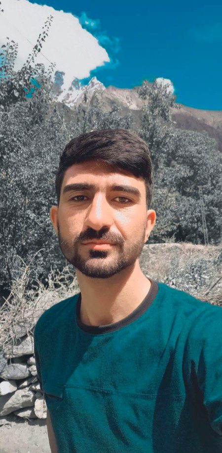 Mohbat dawa tary bujain ek mutoo bes yaad churry bojain ❤️❤️🥰🥰