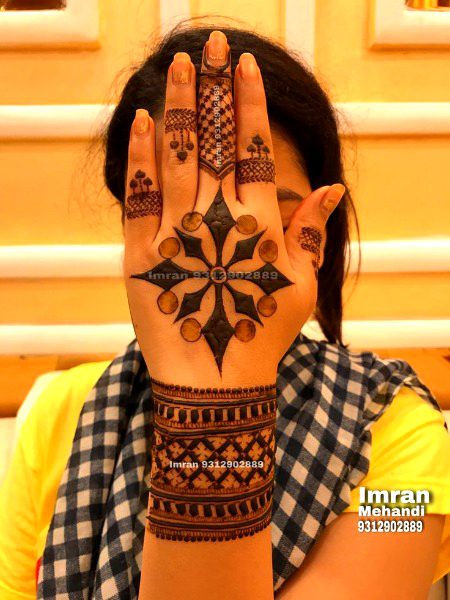 Mehndi Design image