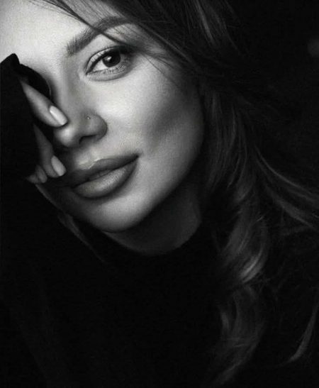تجھے رنج ہی نہ ہوا،مجھے صدمے کھا گئے۔💔Unzii🥀