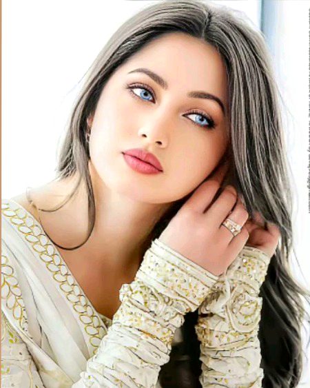 Beautiful People image