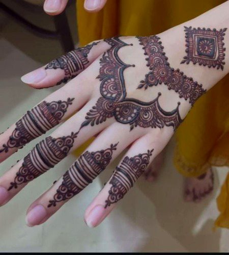 Mehndi Design image