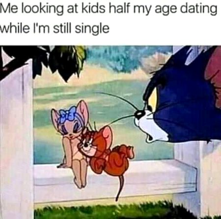 سبھی لوگوں کا کہی نہ کہی سین ہے بس سونو ہی مسکین ہے