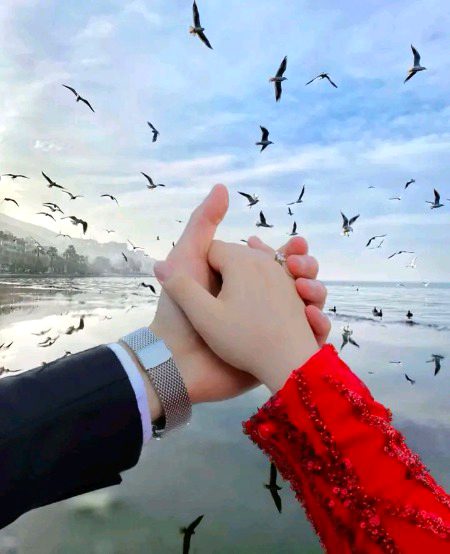 "اپنی چمک محفوظ رکھیں
اس شخص کے لئے جو اس کا حقدار ہے"
🤍✨