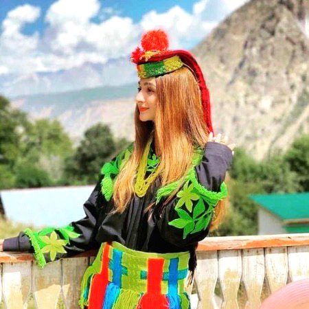 Beautiful People image