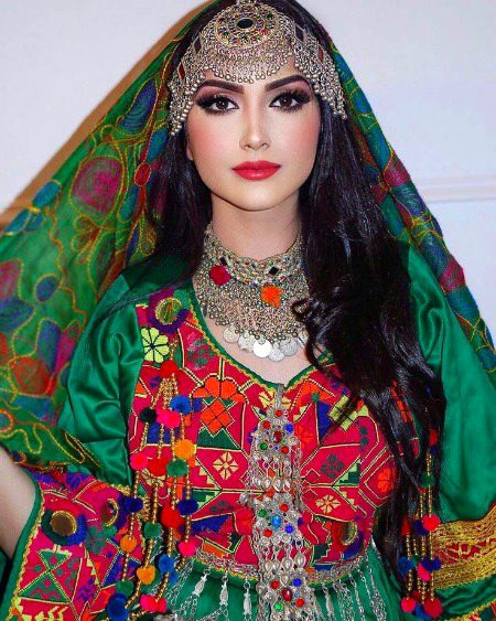 Beautiful People image