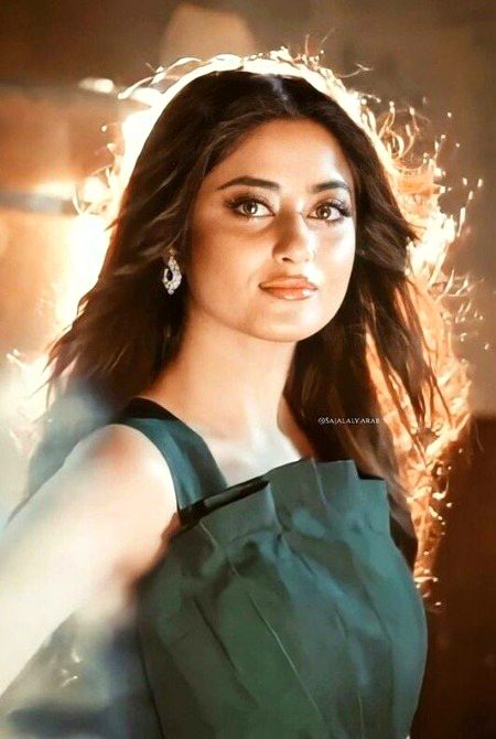 Pakistani Celebs image