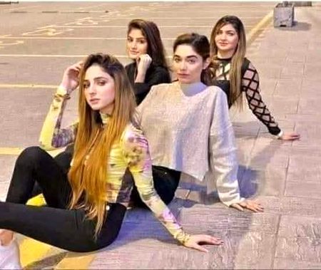 Beautiful People image