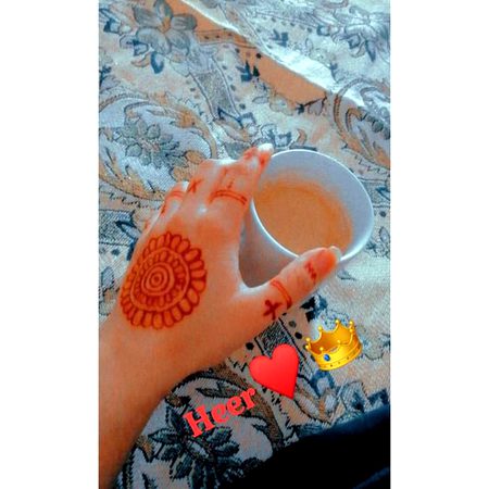 UskY Haseen Hatho ki Chai☕Ka Kaya kehnaa HaYee SadQeY 😘👫❤️