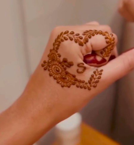 Mehndi Design image