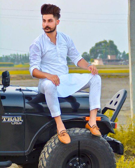 Beautiful People image