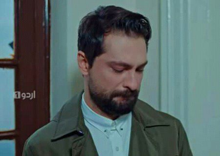 Jo hm dusro k sth krty hai agr whi apny sth ho tu asy hi bebas ho jata insan💔