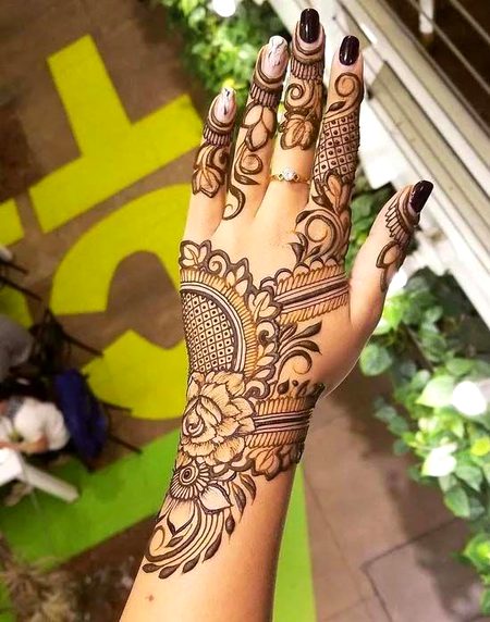 Mehndi Design image