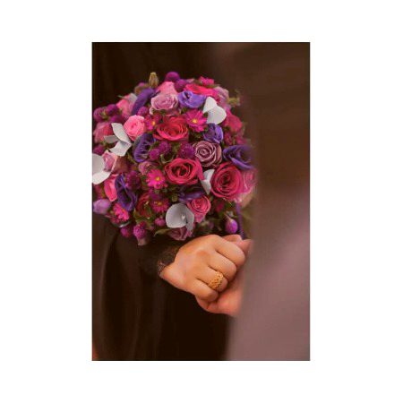 ایک وفادار اور خیال رکھنے والا 
شخص پھول کی طرح ہی خوبصورت ہوتا ہے❤️