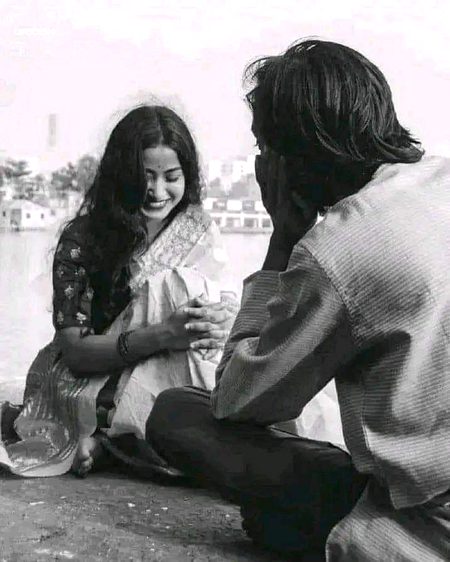 ملائي نيڻ نيڻن سان ڏسڻ جي تون اجازت ڏي 
حياتي ساري اکڙين ۾ رھڻ جي تون اجازت ڏي