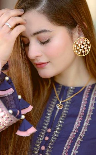 Pakistani Celebs image