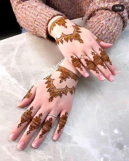 Mehndi.