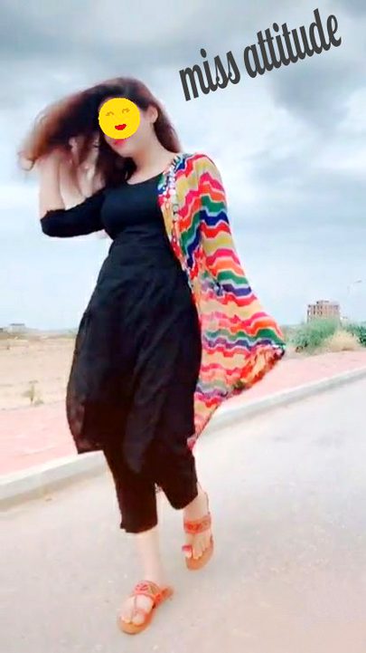 👉Kea mila tumhen meri khushiyo ka qatal kr k 💔
👉tum duniya me bhe qatil kehlao gy or akhrat me bhe💔
Khushi🔪💔💘