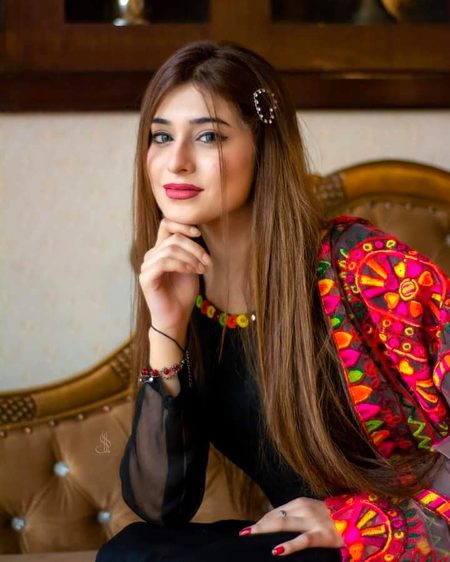Beautiful People image