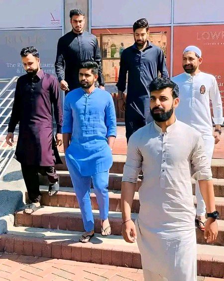 Pakistani Celebs image