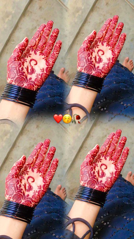 عید بھی مناؤں گی مہندی بھی لگاؤں گی۔
چوڑیاں اور نئے کپڑے بھی پہنو گی۔
کیونکہ یہ خوبصورت عید اللہ کا ایک تحفہ ہے۔❤️