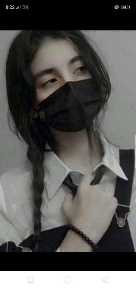 اور کوئی پہچان میری بنتی ہی نہیں
جانتے ہیں سب لوگ کے بس تیرا ہوں میں🔥 Mahii 💔