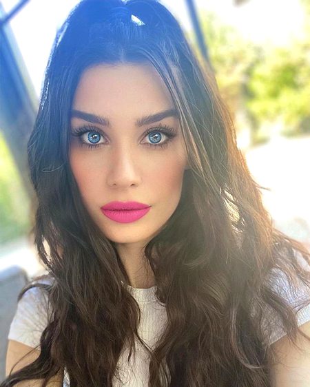 Turkish Celebs image