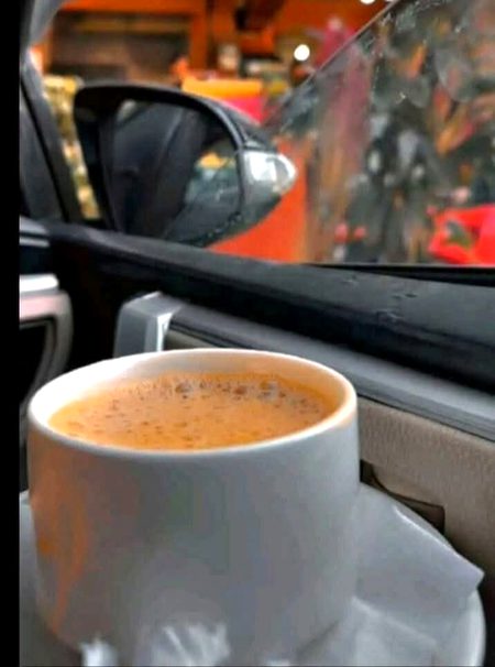 ✨چائے تو گرمی میں بھی ہمیں بہت عزیز تھی
 اور سردی میں تو "جان بہاراں، رشک چمن"°روح من سکون جاں