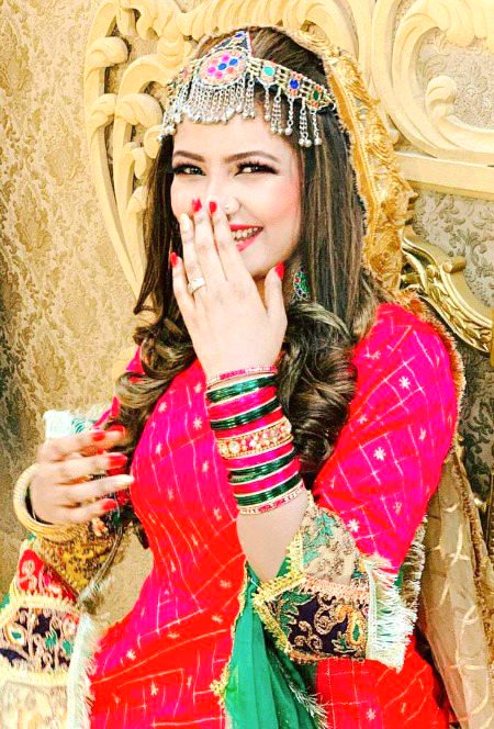 Beautiful People image