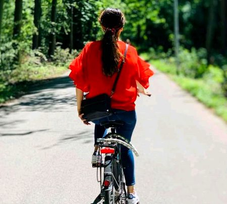 Dil krta ha MN hamesha k ly yhan se leave kr jao ...
Jugnu 💞😔