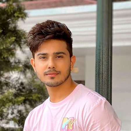 Kesy ho sab?? follow me