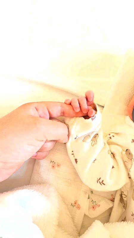 just few days are remaining to be his nayi nayi phupo💫🍼👩🍼