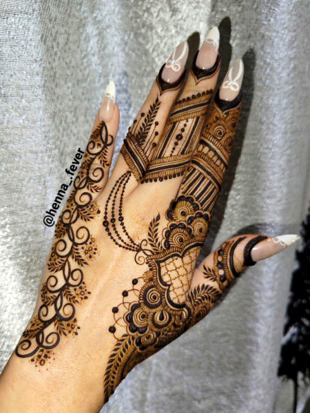 Mehndi Design image