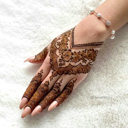 Mehndi Design image