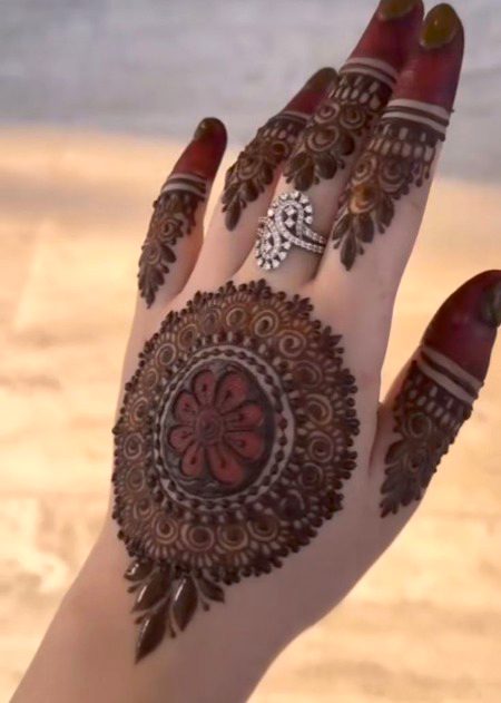 Mehndi Design image
