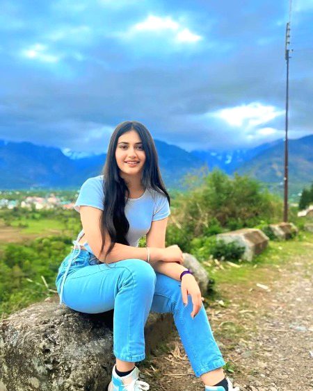 Beautiful People image