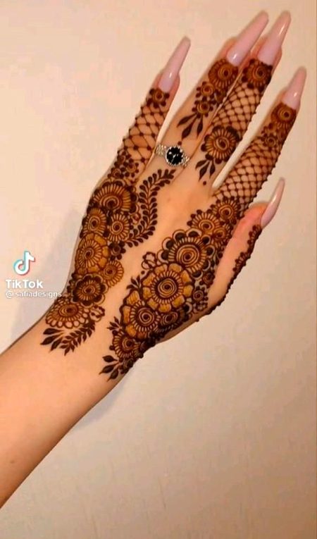 Mehndi Design image