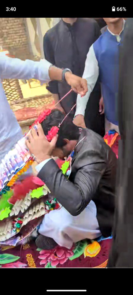 Beautiful People image