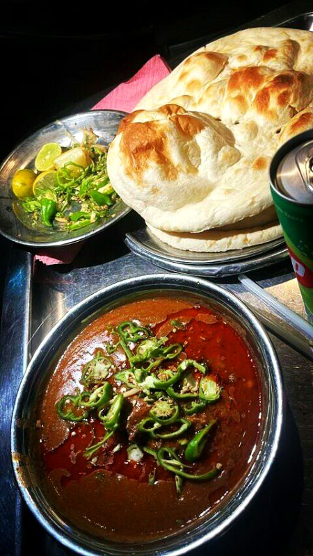 Subha ka nashta mre pasndida nehari💞