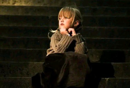 ہم سب نے کسی نہ کسی حادثے کے بعد لوگوں پر بھروسہ کرنا چھوڑ دیا ہے ✨🖤