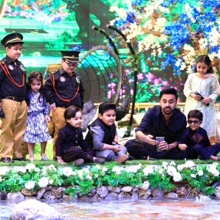 Pakistani Celebs image