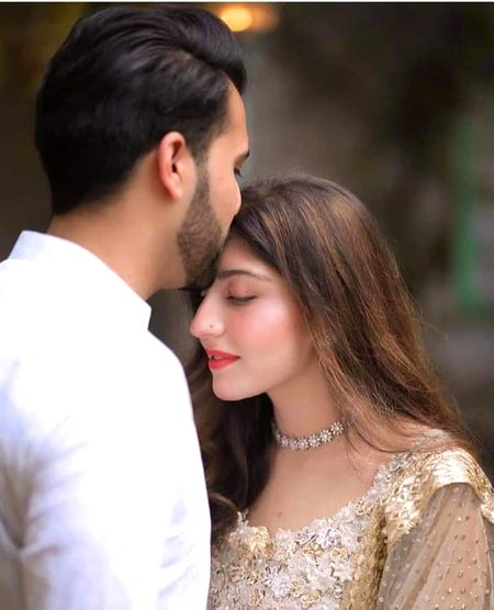 بـــس محبت ســلامــت رہــیــں ســب کــے۔۔۔۔🥰
Umar❤️❤️
عــیــدیــں ۔۔۔ ہــزار بــاقــی ہــیــں۔۔☺️😊MissinG Some One BuT😔😔