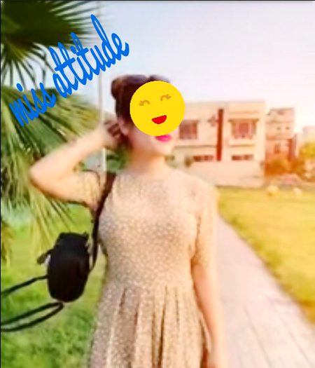 یوں جلاتے ھو جیسے ثواب ملتا ھے ..🔥
جناب
دل ھے میرا کسی دربار کا چراغ تو نہیں..💔
Khushi💔💔💔