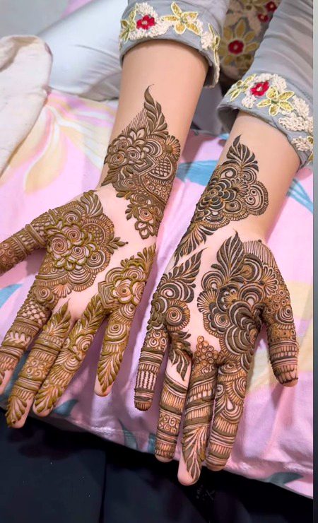 Mehndi Design image