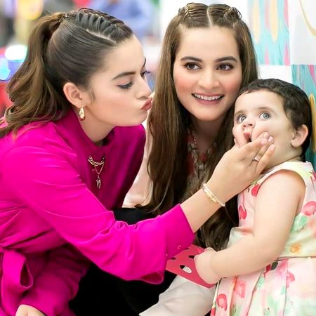Pakistani Celebs image