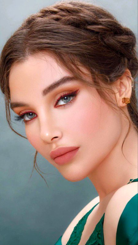 Beautiful People image