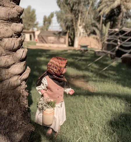 "آپ پہلے شخص نہیں ہیں جو پریشان اور خوفزدہ ہوئے ہوں اور یہاں تک کہ انسانی رویوں سے بیزار ہوئے ہوں، آپ اس گنتی میں کسی بھی طرح اکیلے نہیں ہیں."🩶