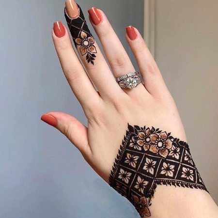 Mehndi Design image