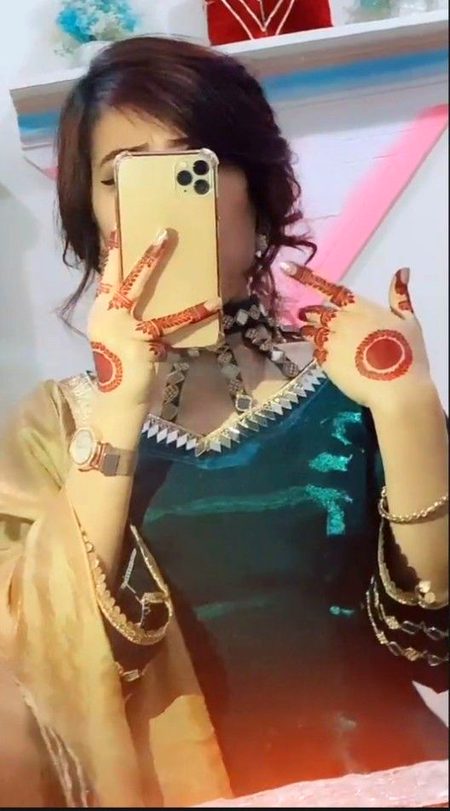 لــوگـــ دھـــرتــے ہیــں ڪــان چیخــوں پــر ہــم ســی گــونگــی ڪتــاب ڪــون پــڑھــے 📖🔥
