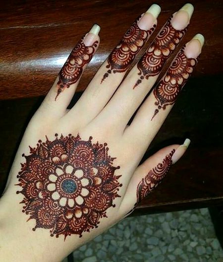 Mehndi Design image