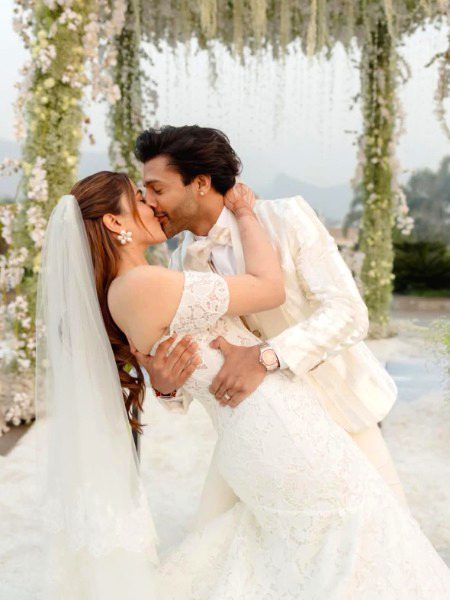 Cute couple 😘😘